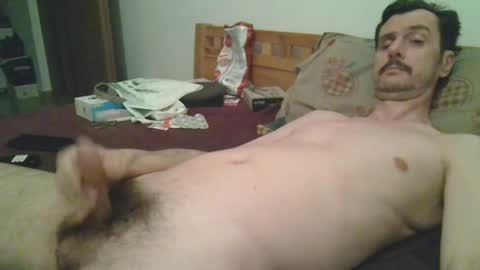 Snapshot of slim38 chatting on 05/15/26, 09:33 Alin online show from 05/15/26, 09:33