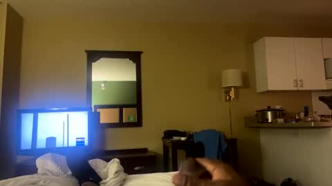 Slim online show from 10/27/25, 02:48