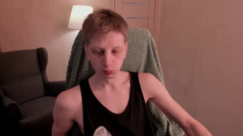 Snapshot of slim_andy chatting on 12/08/24, 10:08 Andy online show from 12/08/24, 10:08