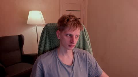 Snapshot of slim_andy chatting on 12/12/24, 06:47 Andy online show from 12/12/24, 06:47