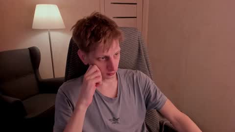 Snapshot of slim_andy chatting on 12/19/24, 10:02 Andy online show from 12/19/24, 10:02