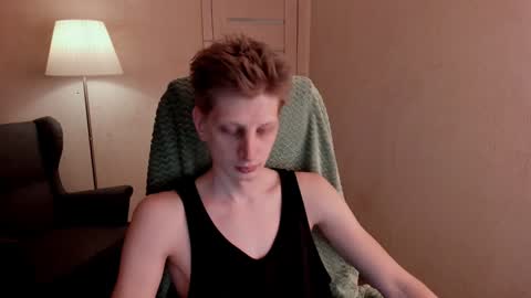 Snapshot of slim_andy chatting on 12/21/24, 01:32 Andy online show from 12/21/24, 01:32