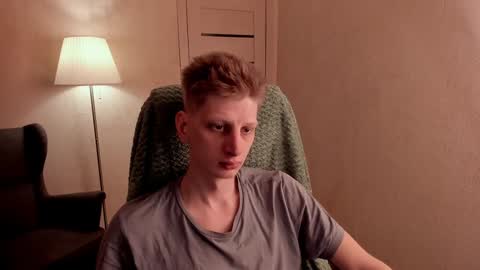 Snapshot of slim_andy chatting on 01/04/25, 01:31 Andy online show from 01/04/25, 01:31