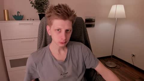 Snapshot of slim_andy chatting on 02/09/25, 07:27 Andy online show from 02/09/25, 07:27