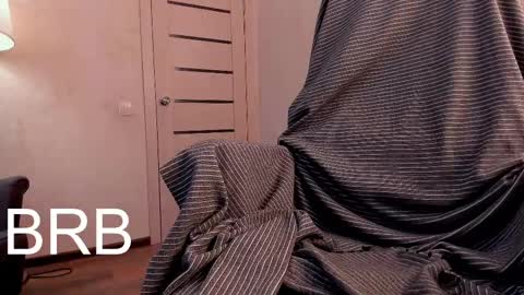 Snapshot of slim_andy chatting on 02/23/25, 01:32 Andy online show from 02/23/25, 01:32