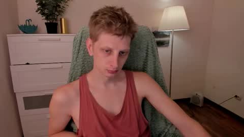 Snapshot of slim_andy chatting on 09/11/25, 07:41 Andy online show from 09/11/25, 07:41