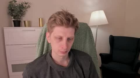 Snapshot of slim_andy chatting on 03/08/26, 02:04 Andy online show from 03/08/26, 02:04