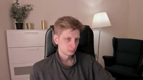 Snapshot of slim_andy chatting on 03/08/26, 08:34 Andy online show from 03/08/26, 08:34