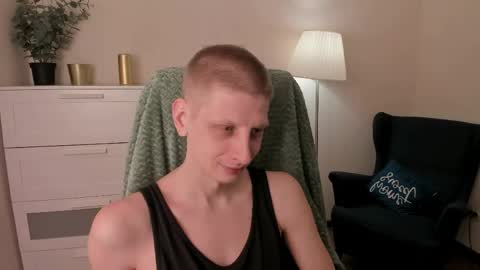 Snapshot of slim_andy chatting on 03/20/26, 08:25 Andy online show from 03/20/26, 08:25