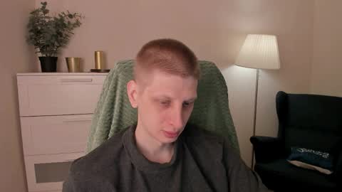 Snapshot of slim_andy chatting on 03/27/26, 08:52 Andy online show from 03/27/26, 08:52