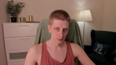 Snapshot of slim_andy chatting on 04/15/26, 08:53 Andy online show from 04/15/26, 08:53