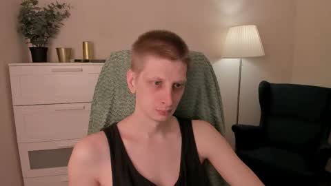 Snapshot of slim_andy chatting on 04/18/26, 08:53 Andy online show from 04/18/26, 08:53