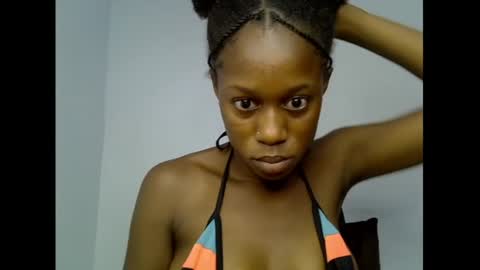 Snapshot of slim_candy12 chatting on 06/22/26, 07:38 Lily online show from 06/22/26, 07:38