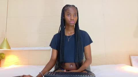 slim_chocobar18 online show from 02/23/25, 01:10