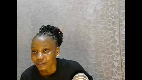 Snapshot of slim_girl01 chatting on 06/04/26, 04:24 slim_girl01 online show from 06/04/26, 04:24