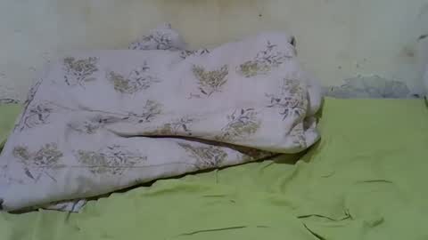 Snapshot of slim_girl3 chatting on 02/25/26, 09:19 slim_girl3 online show from 02/25/26, 09:19