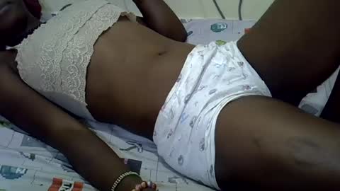 Snapshot of slim_kiteey chatting on 06/21/26, 11:24 slim_kiteey online show from 06/21/26, 11:24