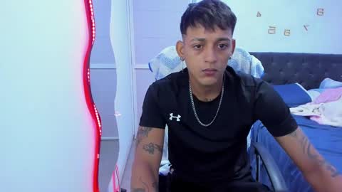 slim_master12 online show from 12/12/24, 07:08