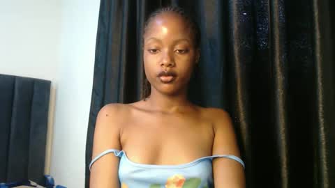 perry online show from 02/08/26, 09:34