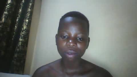 slim_petite_ebony online show from 12/21/24, 08:21