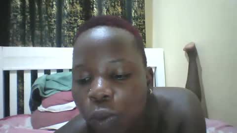 slim_petite_ebony online show from 01/02/25, 10:55