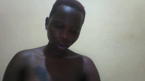 slim_petite_ebony online show from 01/14/25, 09:41