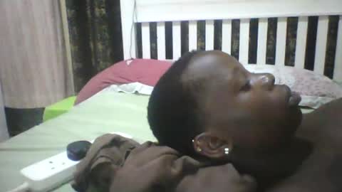 slim_petite_ebony online show from 02/15/25, 11:25