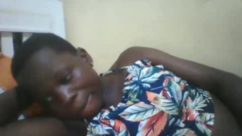 slim_petite_ebony online show from 03/05/25, 01:42