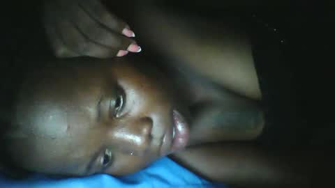 slim_petite_ebony online show from 01/09/26, 06:42