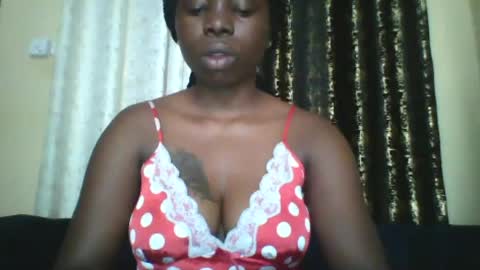 Snapshot of slim_petite_ebony chatting on 07/19/26, 08:18 slim_petite_ebony online show from 07/19/26, 08:18
