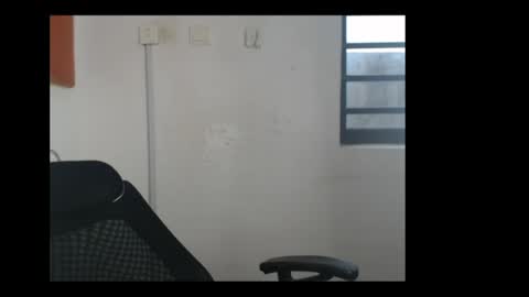 Snapshot of slim_queen2 chatting on 07/21/26, 07:22 Slim queen2 online show from 07/21/26, 07:22