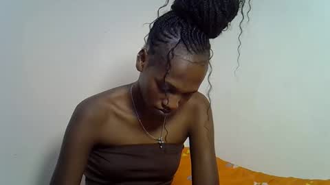 slim shaddy01 online show from 11/27/25, 05:04