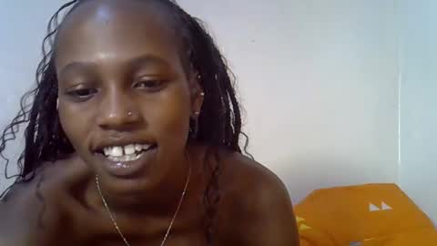 slim shaddy01 online show from 11/30/25, 02:54