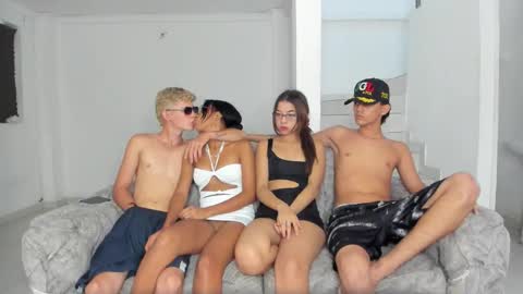 boy without tattoo Bryan -- with tatto Alan - New girl harper online show from 11/12/25, 08:30