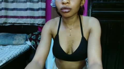 Snapshot of slimass31 chatting on 04/14/26, 12:49 slimass31 online show from 04/14/26, 12:49