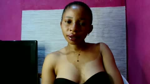 Snapshot of slimass31 chatting on 06/11/26, 01:38 slimass31 online show from 06/11/26, 01:38