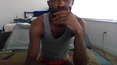 Snapshot of slimfreak86 chatting on 09/18/25, 10:34 weshy wenot online show from 09/18/25, 10:34