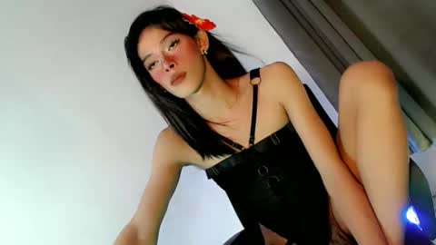 Snapshot of slimgirl_patricia chatting on 12/14/25, 02:22 Pat online show from 12/14/25, 02:22