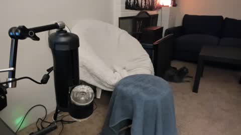 Snapshot of slimguerrilla chatting on 12/07/24, 08:27 Slimguerrilla online show from 12/07/24, 08:27