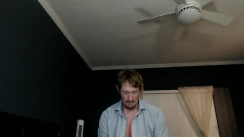 Snapshot of slimjp chatting on 06/14/26, 02:09 slimjp online show from 06/14/26, 02:09