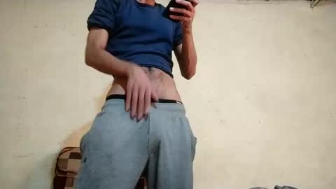 Snapshot of slimshaddyxx chatting on 12/04/24, 07:06 Prince online show from 12/04/24, 07:06