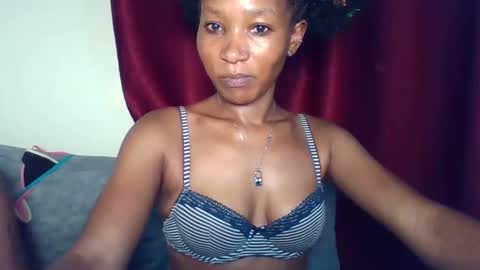 Snapshot of slimy_baiby chatting on 03/10/25, 12:29 slimy_baiby online show from 03/10/25, 12:29