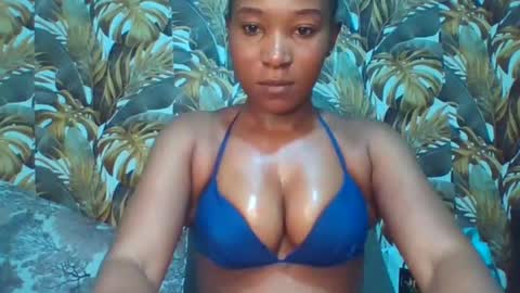 Snapshot of slimy_baiby chatting on 09/22/25, 01:02 slimy_baiby online show from 09/22/25, 01:02