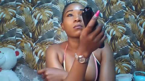 Snapshot of slimy_baiby chatting on 09/29/25, 07:19 slimy_baiby online show from 09/29/25, 07:19