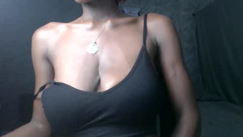 Snapshot of slimzyx chatting on 10/12/25, 11:59 slimzyx online show from 10/12/25, 11:59