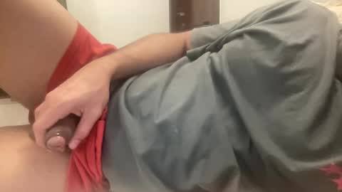 Snapshot of slinginmudsh chatting on 03/01/25, 08:42 slinginmudsh online show from 03/01/25, 08:42