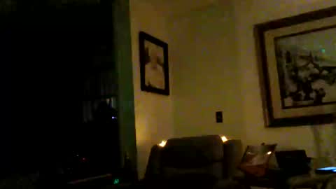 Snapshot of slint_buhhda152 chatting on 11/30/25, 04:38 slint_buhhda152 online show from 11/30/25, 04:38