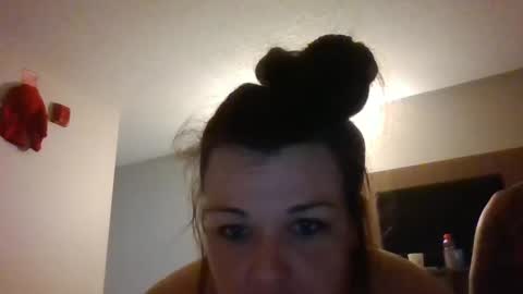 Snapshot of slipitslideitrideit chatting on 10/12/25, 10:47 Phat Kitty  online show from 10/12/25, 10:47