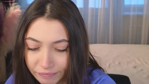 Emilia online show from 01/12/26, 12:43