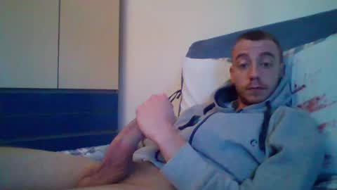 Snapshot of slowlo98 chatting on 12/29/24, 01:28 Steven online show from 12/29/24, 01:28